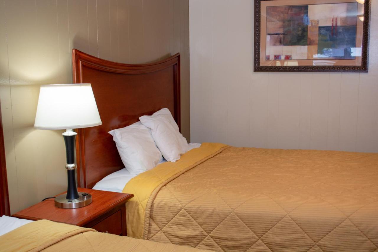Oregon Motel 8 And Rv Park เคลมัทฟอลส์ ภายนอก รูปภาพ