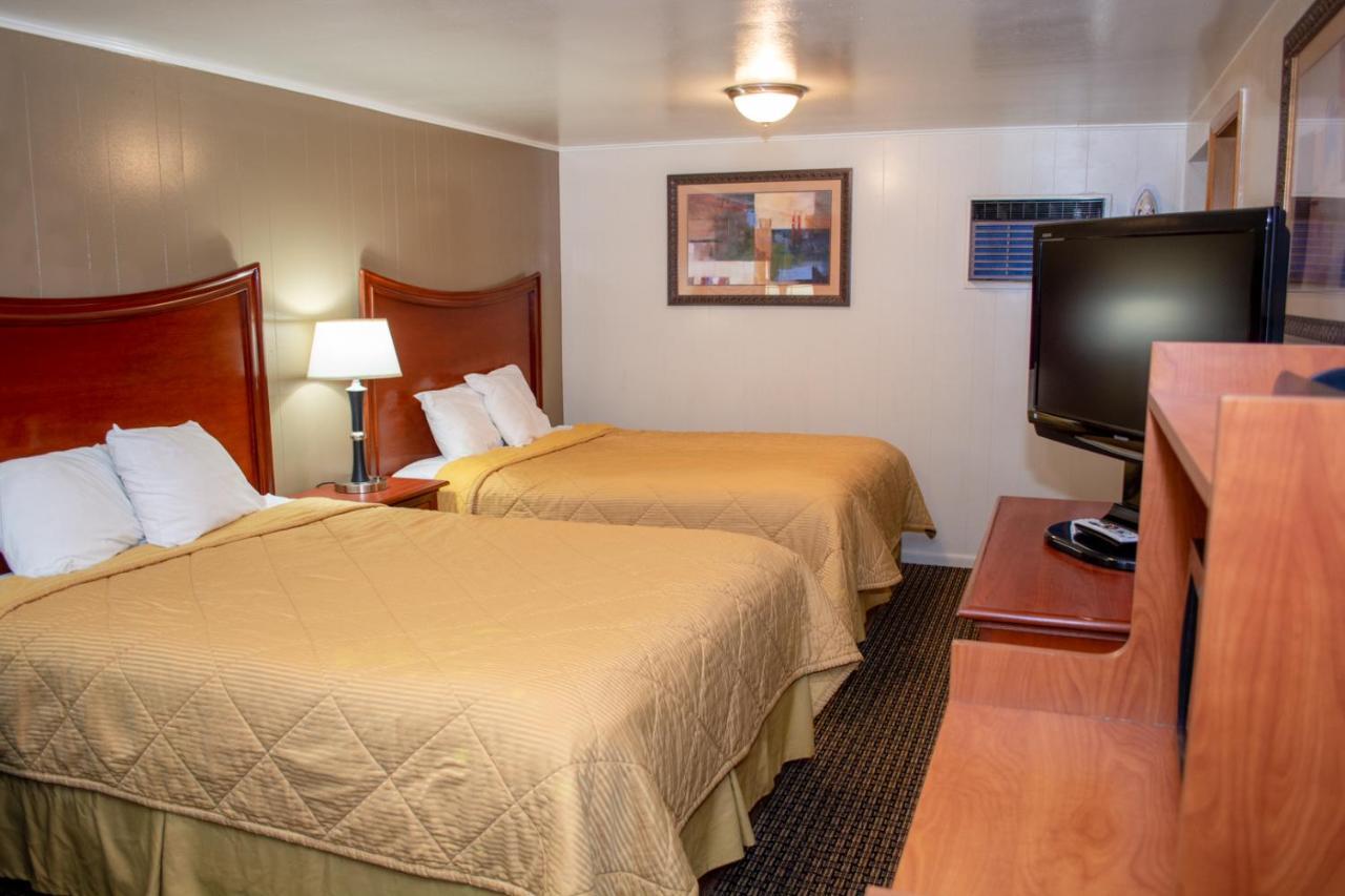 Oregon Motel 8 And Rv Park เคลมัทฟอลส์ ภายนอก รูปภาพ